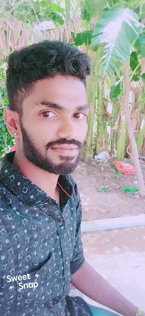 OnlyFans üst resmi aasvinxxx