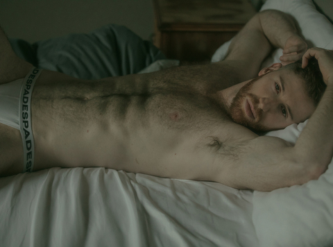 OnlyFans हेडर तस्वीर agusginger