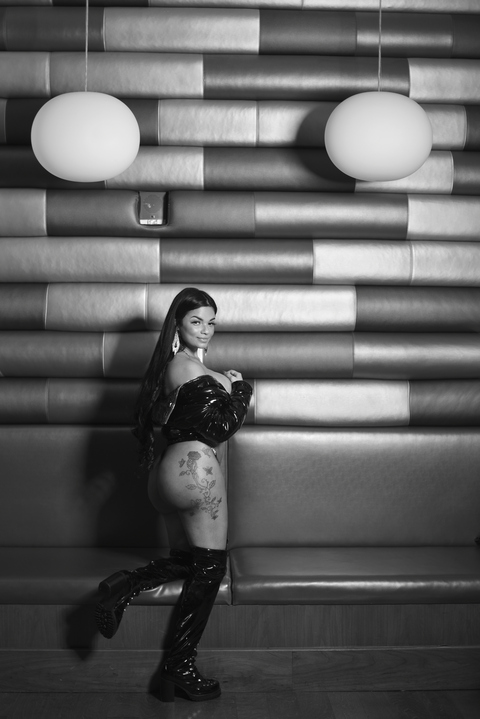 OnlyFans üst resmi alessandrabrasil