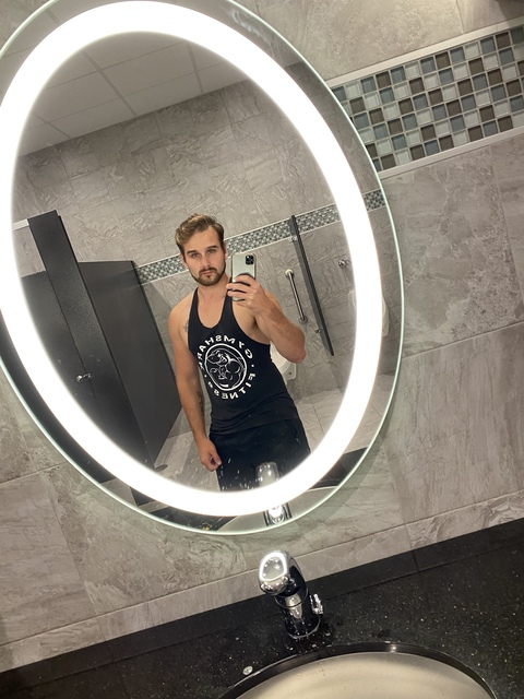 Immagine di copertina OnlyFans alex-xxx-m