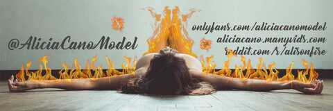 OnlyFans header picture aliciacanomodel