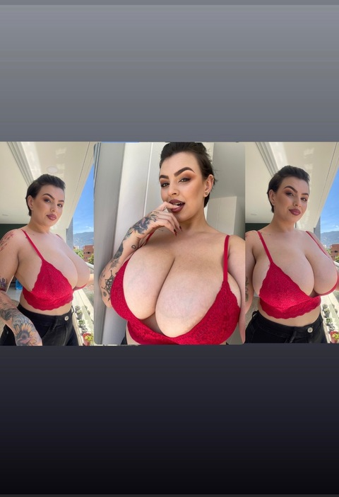 OnlyFansヘッダー写真 amarettoh