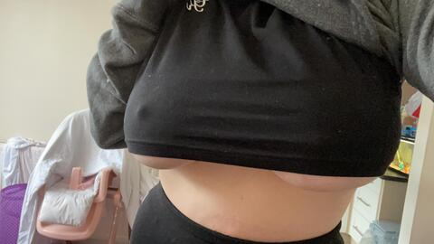 OnlyFansヘッダー写真 ameliamaymilktits