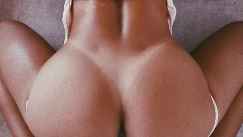 Снимка на заглавие на OnlyFans anarothbardreal