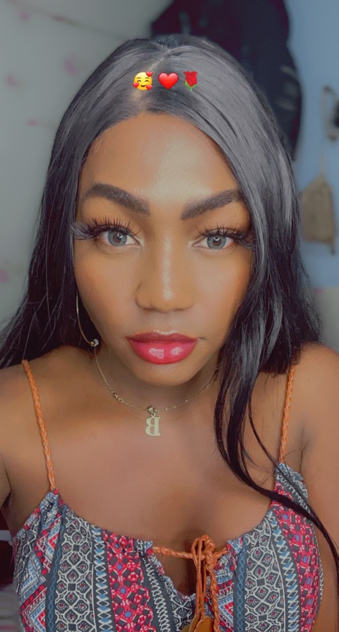 Gambar header OnlyFans andreaburgos