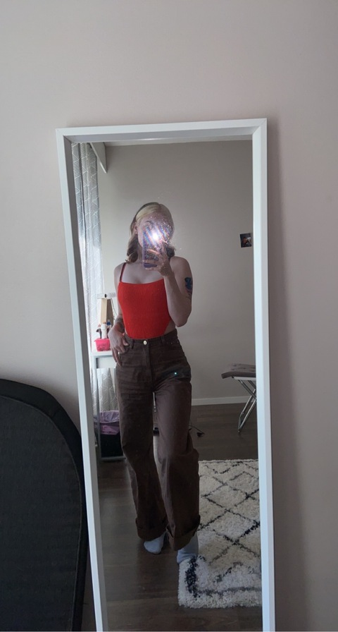 OnlyFans हेडर तस्वीर annikomi