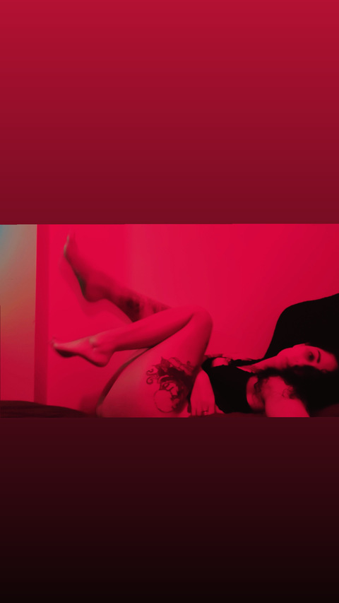 OnlyFans हेडर तस्वीर annmriii