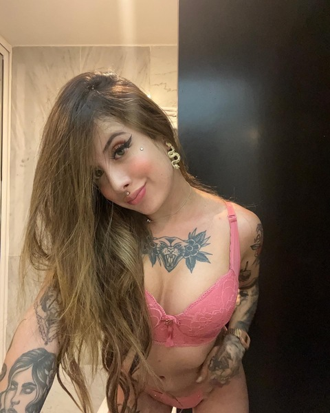 OnlyFans हेडर तस्वीर antoniaacosta