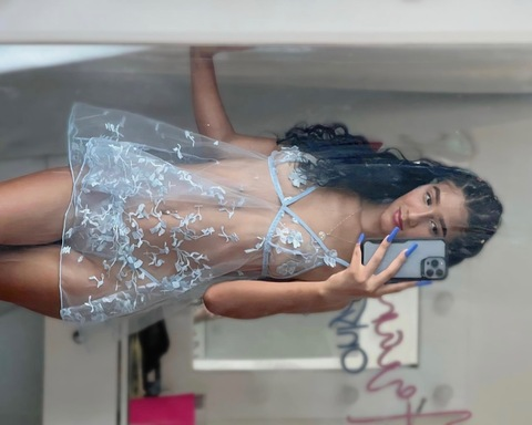 Снимка на заглавие на OnlyFans arianna_angeles