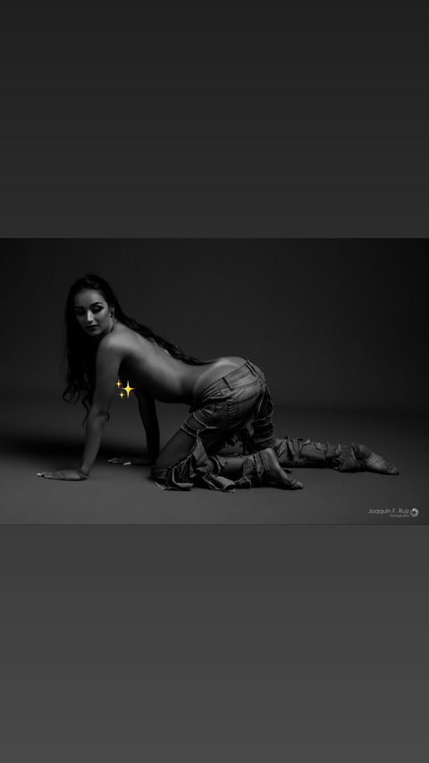 Obraz nagłówka OnlyFans azahara_model