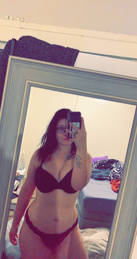 Снимка на заглавие на OnlyFans baby.kay09