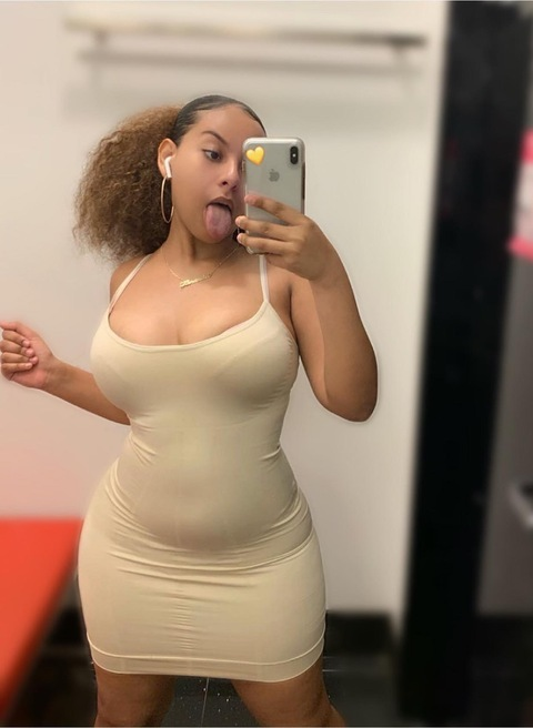 Imagen de encabezado de OnlyFans de baddieherm