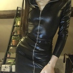 ओन्लीफैंस प्रोफाइल चित्र badgaelle