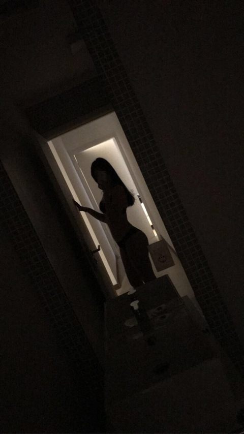 Gambar header OnlyFans belula