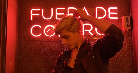 Imagen de encabezado de OnlyFans de bernitowers