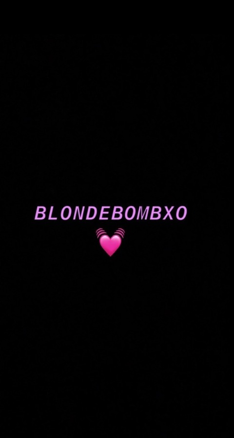 Image d'en-tête OnlyFans blondbombxo