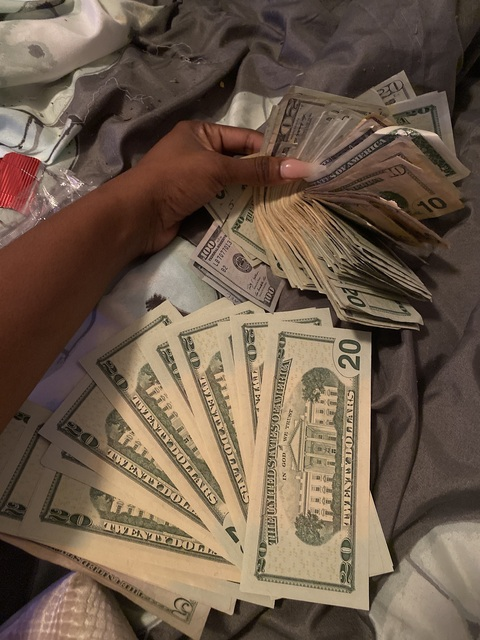 Изображение шапки OnlyFans bnaassty