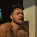 OnlyFans profil resmi bonjouraxxel