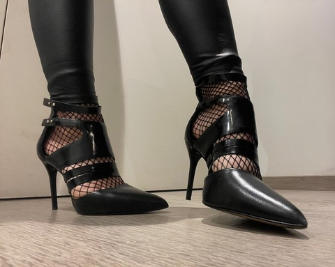 OnlyFans हेडर तस्वीर bratvenom