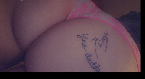 OnlyFansヘッダー写真 brittbratt98