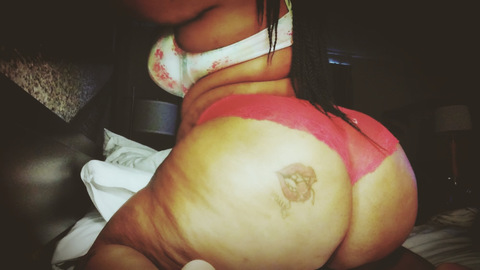 OnlyFans 헤더 사진 butterfly703