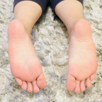 OnlyFansのプロフィール写真candi-feet