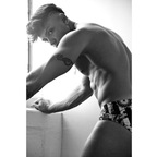 ओन्लीफैंस प्रोफाइल चित्र captainflex