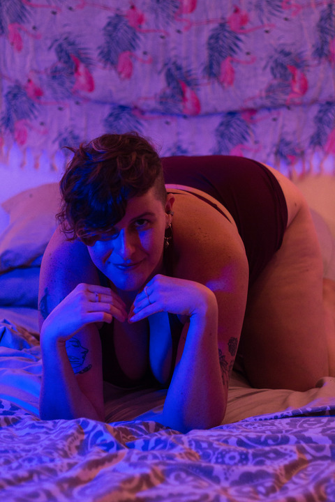 OnlyFans हेडर तस्वीर caricia_cinema