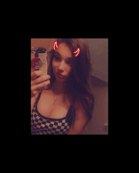 Image d'en-tête OnlyFans chelseajb