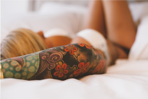 OnlyFans हेडर तस्वीर christiebrimberry