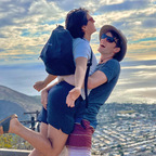 Профилна снимка в OnlyFans за collegetwinks