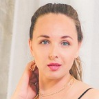 OnlyFans 프로필 사진 cristal_rose