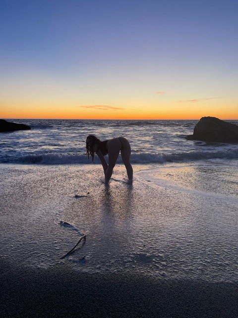 OnlyFans 헤더 사진 cuppcakee42