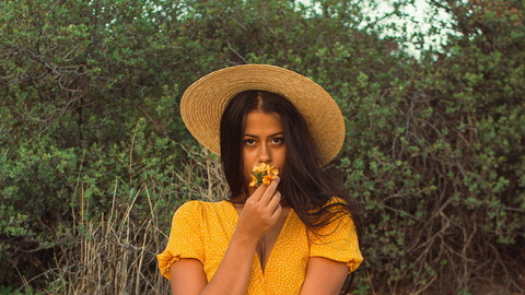 OnlyFans हेडर तस्वीर curly_bunny_of