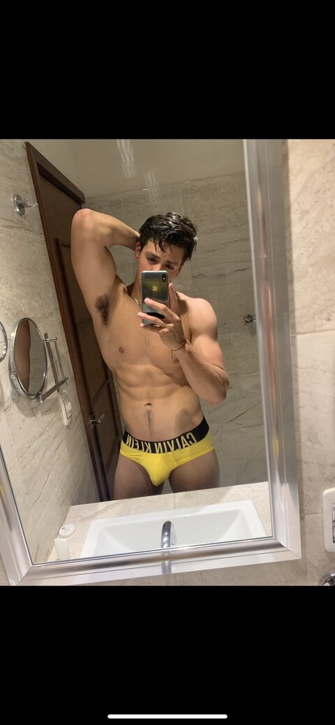 Immagine di copertina OnlyFans danpadillamx1