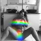 OnlyFansのプロフィール写真daughter