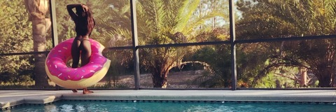 Imagen de encabezado de OnlyFans de degoddess