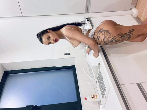 Imagen de encabezado de OnlyFans de diana.rosefree