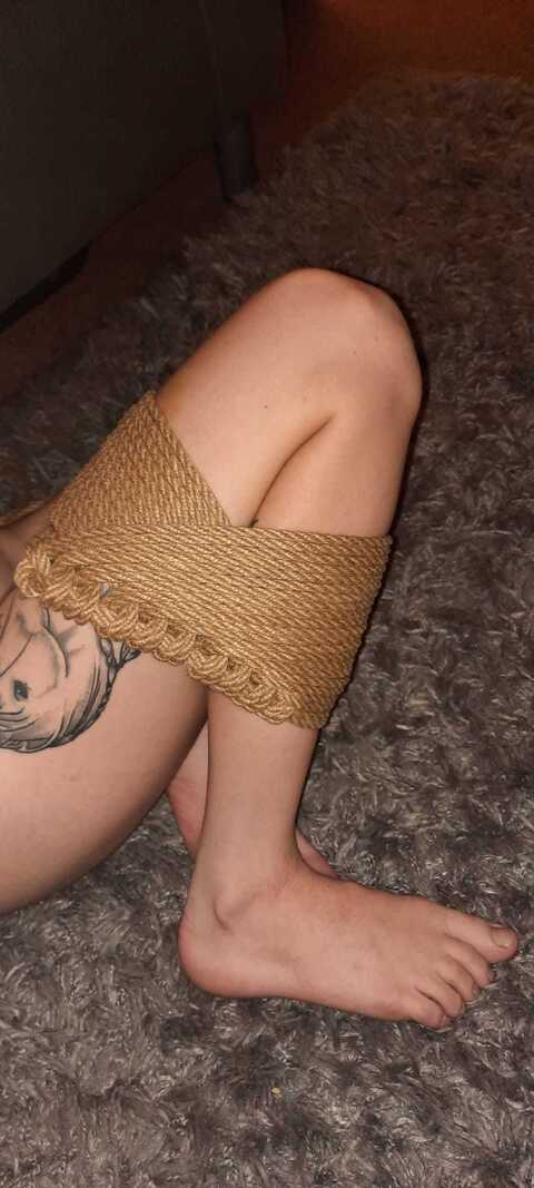 OnlyFansヘッダー写真 dinkytoy