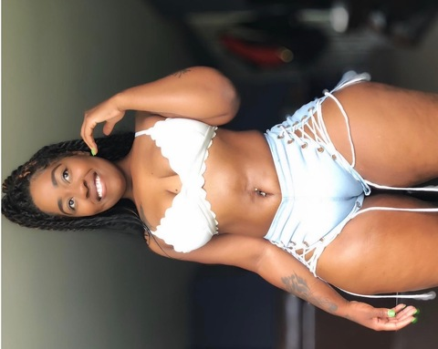 OnlyFans Titelbild diorlipskums