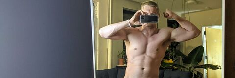 Gambar header OnlyFans discodicknyc