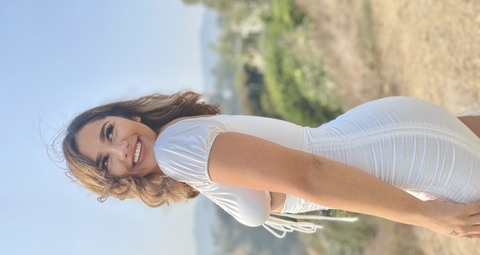 OnlyFans 헤더 사진 dojatakingyouhigh