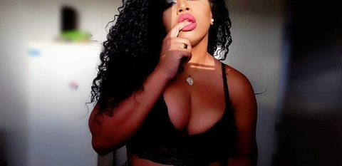 Immagine di copertina OnlyFans dollsavagetrap