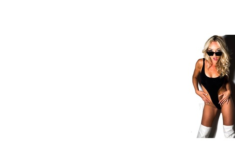 OnlyFans üst resmi dopewithbaby