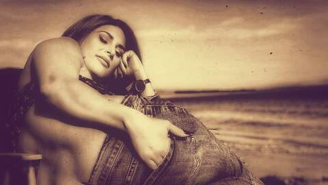 Immagine di copertina OnlyFans elenaxatzi