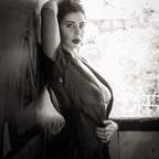 ओन्लीफैंस प्रोफाइल चित्र elephantsarm