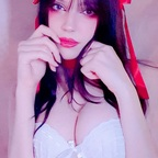 OnlyFansのプロフィール写真ellaji