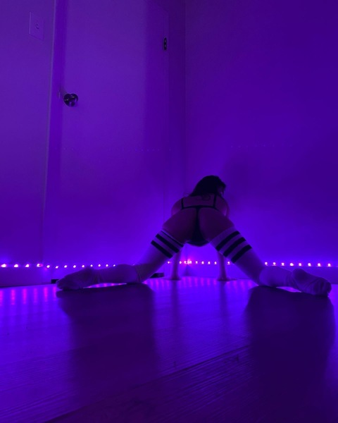 Immagine di copertina OnlyFans emilykaidence