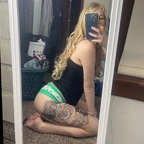 OnlyFansのプロフィール写真emilylynn1636