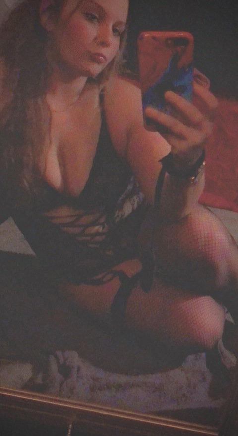 Immagine di copertina OnlyFans everythingfine